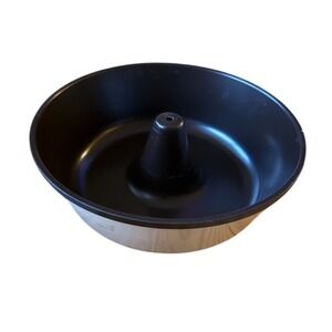 Regal Ware Bundt Tube Cake Pan Black Nonstick 11.5 in Round Center Tube